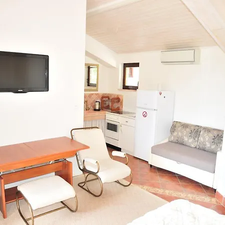 тайната градина Къща за гости Варна