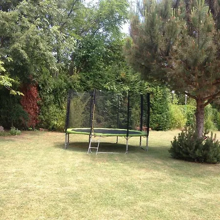 тайната градина Къща за гости