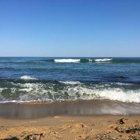 Къща за гости тайната градина 2*