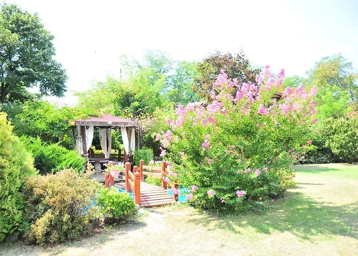 Secret Garden House 2* Varna