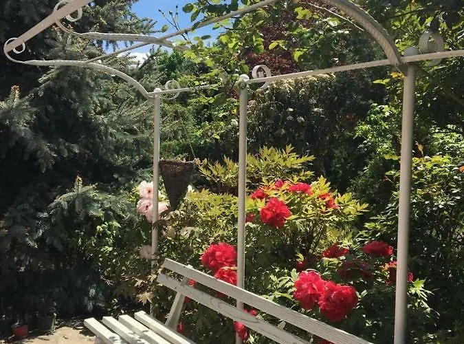 Secret Garden House Casa de hóspedes