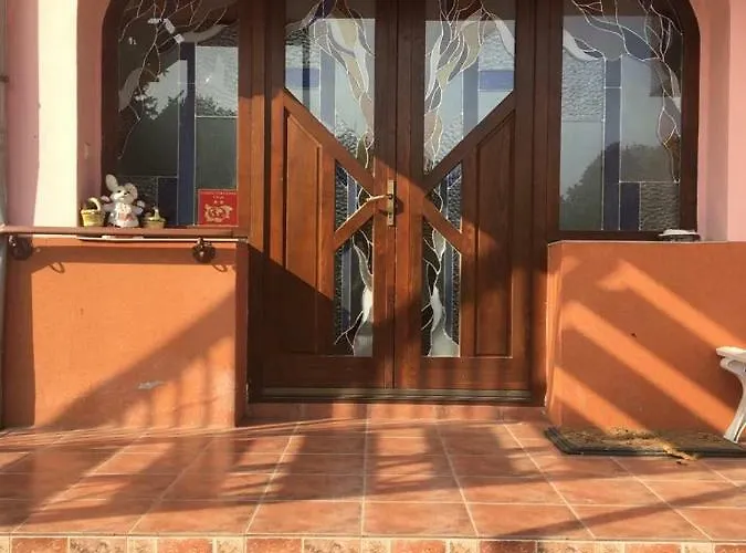 Secret Garden House Pensión