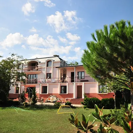 Vendégház Secret Garden House